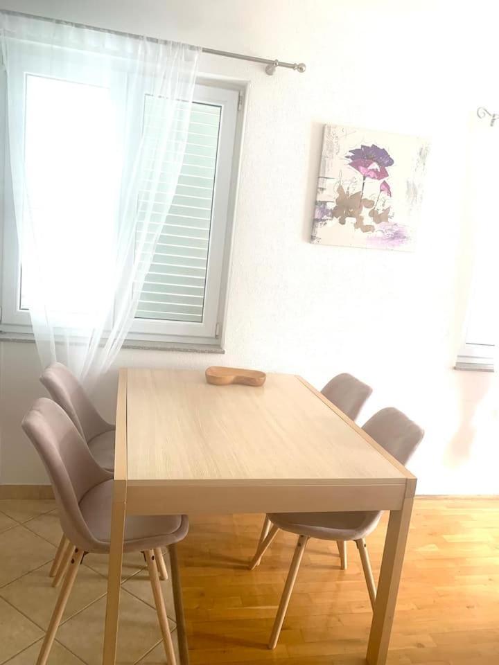 Apartman S & S Макарска Екстериор снимка